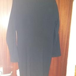 Asos Design Dress Size 12. BNWT

Brand
ASOS
Size Type
Regular
Department
Women
Size
12
Theme
Designer
Style
Fit & Flare
Dress Length
Midi
Colour
Black