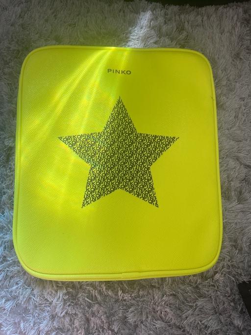 Buy & Sell North London Holloway - North London - Photos for Pinko tablet sleeve