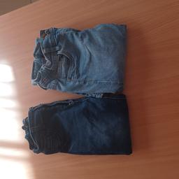 Zwei Jeans Hosen
Eine davon ist eine Schlaghose
Größe 158