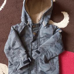 Baby boys coat
In excellent condition like new as only worn few times
Grey colour with dino print
Size 12-18 months
Brand Next
Adjustable cuffs
2 front pockets
1 pocket on arm
Smoke free pet free house
£10
Message me for postage enquiries

See my other ads for more items
Thankyou