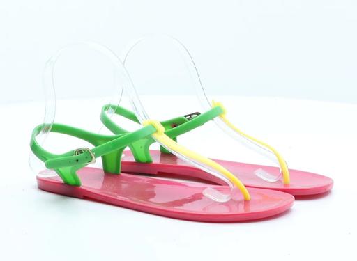 Buy & Sell East London Beckton - East London - Photos for girls sandals