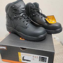 Magnum Precision Sitemaster Safety Boots, size 12, UK / 46 EU. Brand new.
Collection only Northampton NN4.
Full description below:
Featuring a durable nubuck upper and fast wicking lining for moisture management to keep boots fresher for longer.
Durable nubuck upper
Padded collar and tongue for comfort
Lightweight composite toe-cap and anti-penetration plate
Scanner safe non-metallic composite hardware
Fast wicking lining for moisture management & comfort