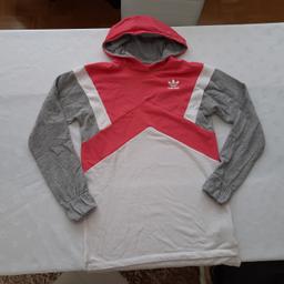 Neuwertiger Langer Pullover von Adidas in Gr.174.
Farbe: Rosa/Weiß/Grau

Versand gegen Aufpreis innerhalb Deutschlands möglich.