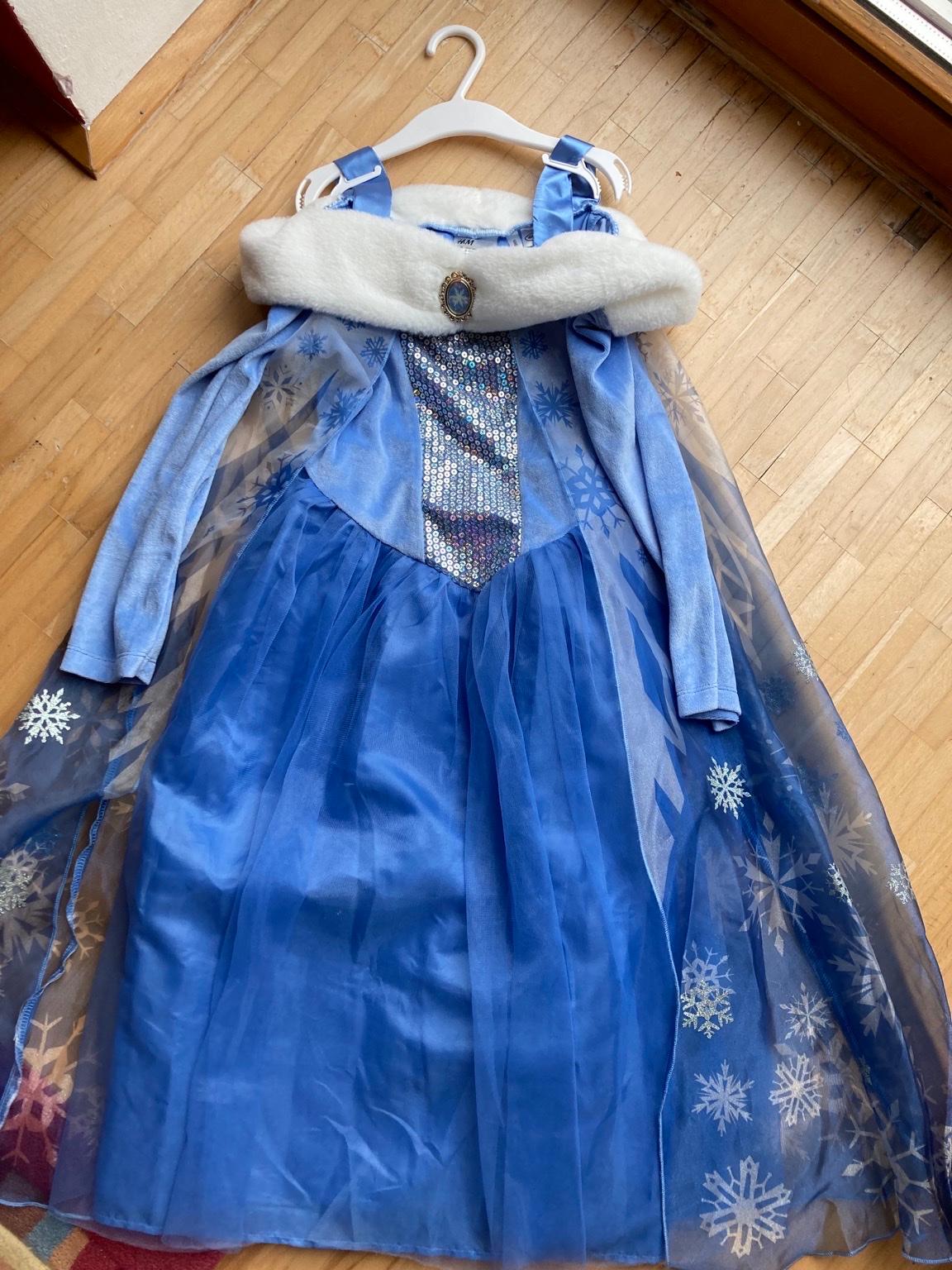 Elsa Kleid in 6410 Telfs for €15.00 for sale | Shpock