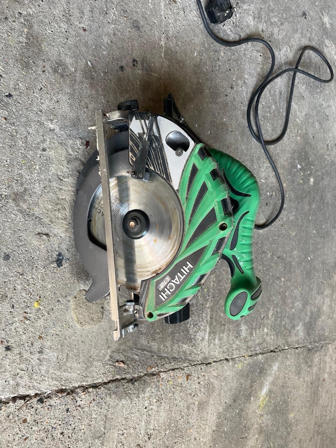 Hitachi circular saw in SM6 London für 45,00 £ zum Verkauf Shpock DE