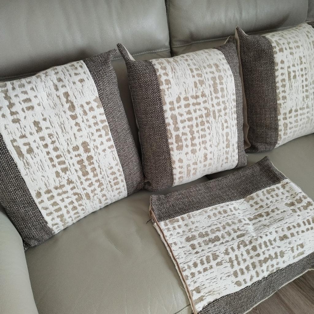 Lovely Cushions x3 with spare cushion cover