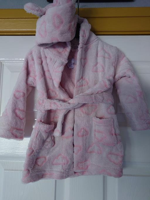 Buy & Sell Leicestershire Charnwood - Photos for Baby girls pink dressing gown size 9/12 month