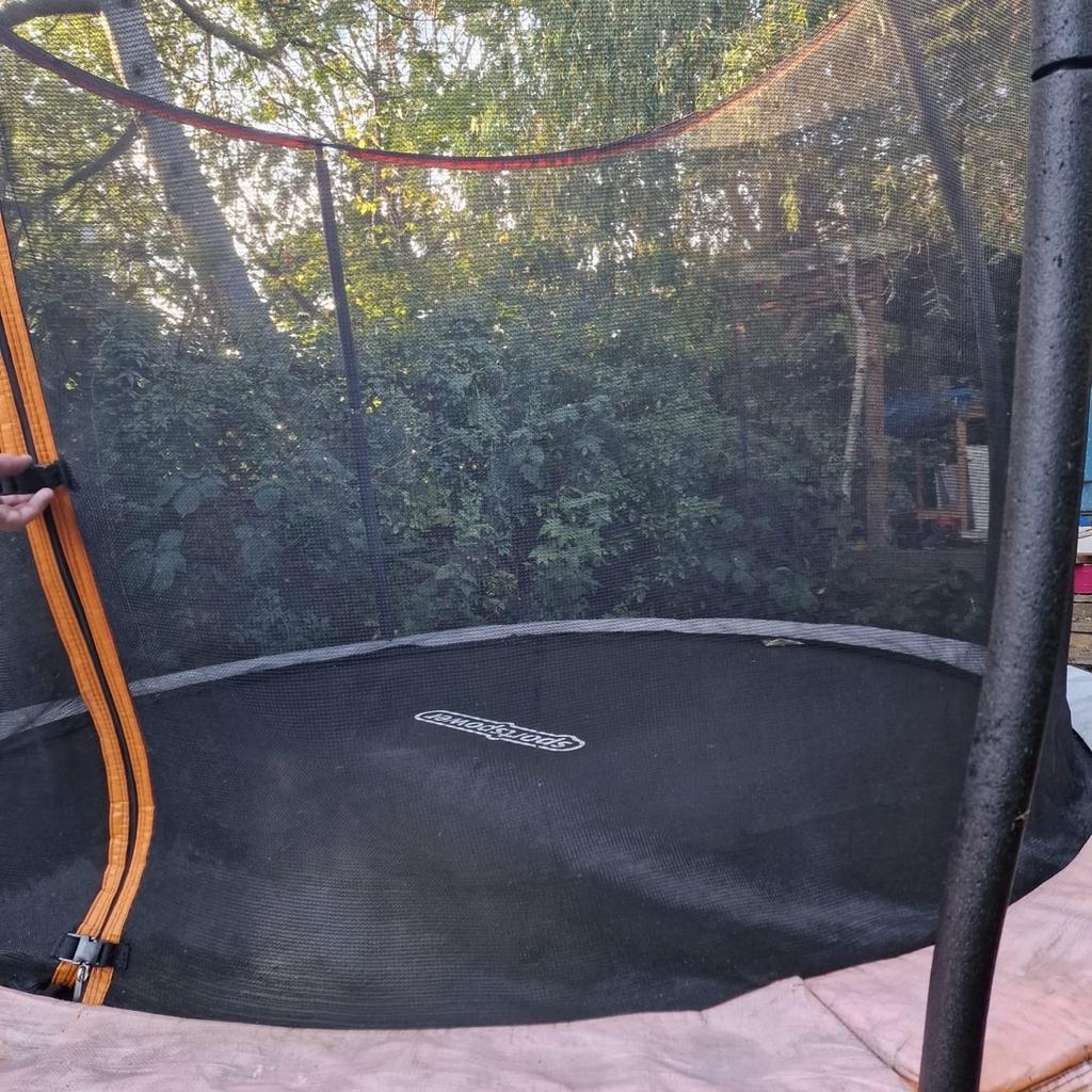 Fantastic 10 foot trampoline in great condition. Dismantled now with all the bits. In perfect working order with no rips or tears, slight ware on the padded spring guard where the entrance is but nothing major, can easily be covered with duct tape. All set to go to a new home for years of happy jumping. Reason for selling, my girls are teenagers now so no longer want to bounce 😞.