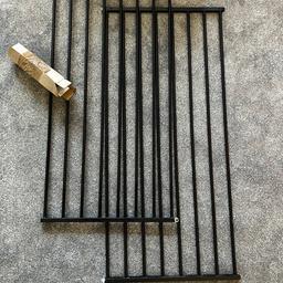 Extra Tall Wall Mount Dog Gate, Brand New, Never been used just no box for it as it got ripped…
Collection B28.