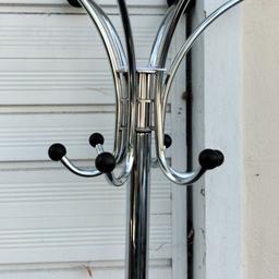 Coat Stand
Very Good Condition
Normally priced at £120.00