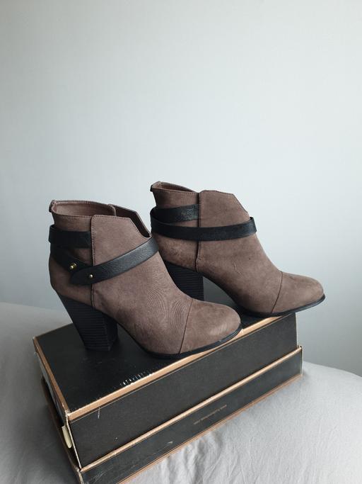 Buy & Sell North West London Queen`s Park - North West London - Photos for ankle boots