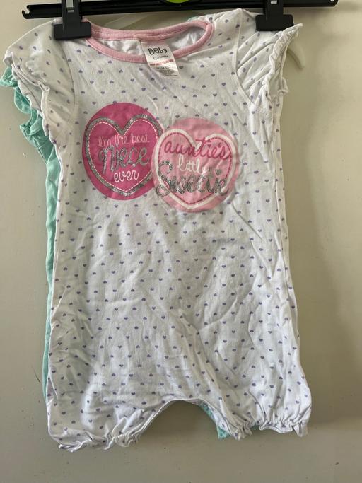 Buy & Sell South West London Norbury - South West London - Photos for 2 packs of baby clothes size 12-18 months