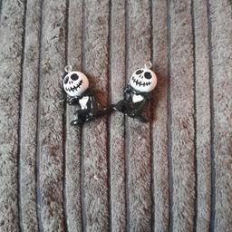 The nightmare before Christmas, jack skeleton With Hole Resin Pendant Sitting Skeleton Charms DIY Handmade Jewelry Accessories For Necklace Bracelet Earrings Keychain Phone Case Decor Creative Gift.
2 for £1.50 
4 available 
