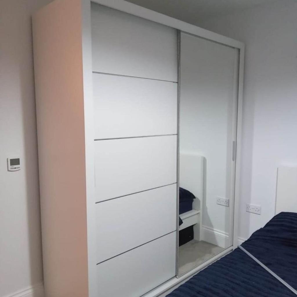 EYE CATCHING WARDROBE AVAILABLE 20 OFF in NG1 Nottingham für 249,00