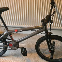 Blank Frank BMX.
My son used it for 4 months and has never used it again.
Great Bike.