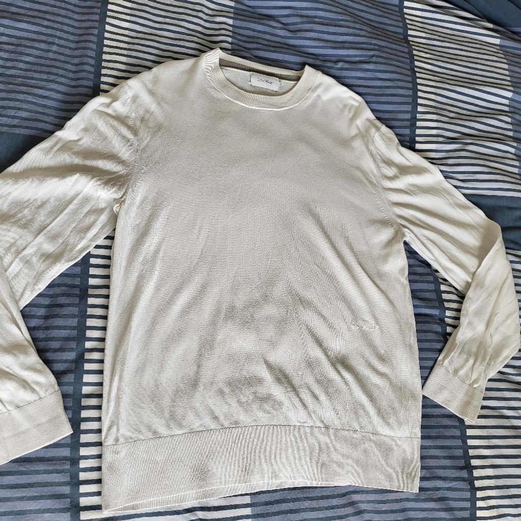 Calvin Klein Crew Neck Jumper White Mens Size L

This smart and stylish jumper, In good condition.

100% cotton. Has been washed and cleaned.

Thanks for watching. Please see my others items.