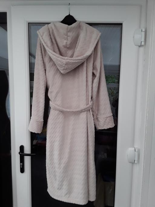 Buy & Sell Merseyside Wirral - Photos for BNWT WOMENS DRESSING GOWN 