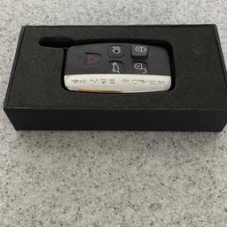 Range Rover key fob style memory stick ,item is new and in a presentation box