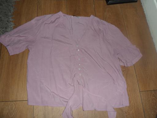 Buy & Sell Greater Manchester Manchester - Photos for LADIES TOP 16