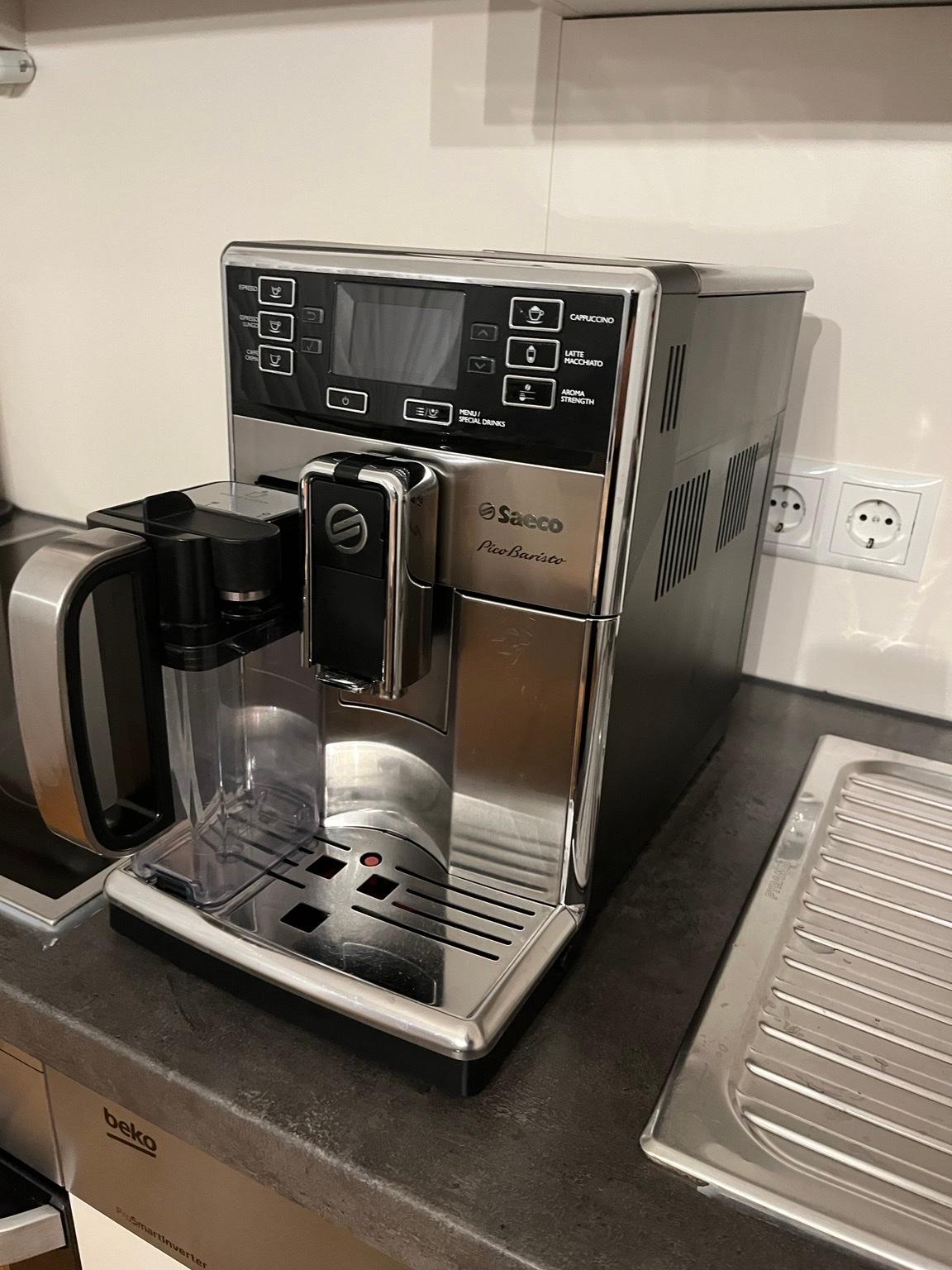 Kaffevollautomat Saeco in 6850 Stadt Dornbirn for €320.00 for sale | Shpock