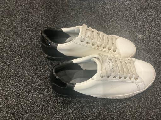 Buy & Sell Leicestershire Leicester - Photos for Used: men’s trainer white black size 42