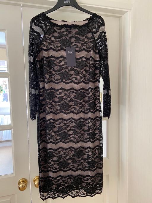 Buy & Sell Surrey Guildford - Photos for Ladies M&S New Size 16 Elegant Lace Dress