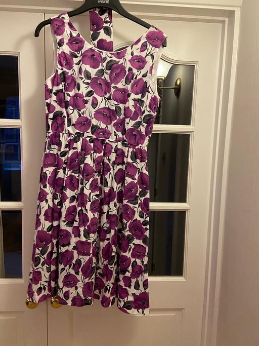 Buy & Sell Surrey Guildford - Photos for Ladies Size 14 Oasis Dress