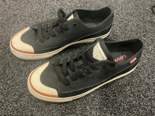 Buy & Sell Leicestershire Leicester - Photos for Used: Levis Trainers Mens size 8/42