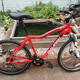 Raleigh trail xc mountain bike, 26 inch wheels, cable disc brakes, front suspension, 7 speed, barely used so in good condition just collecting dust, collection only please, £60 ono