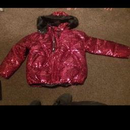 brand new river island puffer jacket  size 8 with zip and press studs