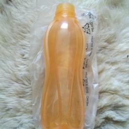 Trinkflasche von Tupperware

Serie Eco Fresh

Inhalt 500ml

Farbe orange

Nie genutzt.

Versand ist gegen Aufpreis mögliche.
Hierbei handelt es sich um einen Privatverkauf. Jedes Gewährleistungs- und / oder Rückgaberecht sind ausgeschlossen.