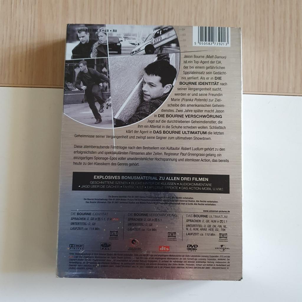 Verkaufe hier
eine gebrauchte DVD-Box
3-Disc Edition
siehe Foto
Festpreis : 10 €