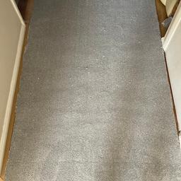 CASH & COLLECTION only Crayford.
REDUCED‼️
Carpet offcut. Just over 200cm x 110cm (approx 202x112). Lovely soft medium/light grey carpet, with fleck. Excellent quality carpet (was around £30 per sqm, so this piece is worth about £60) with woven backing. Could make into a lovely rug, to line a van or for a small room.