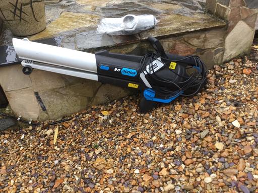 Buy & Sell Surrey Surrey Heath - Photos for LEAF BLOWER