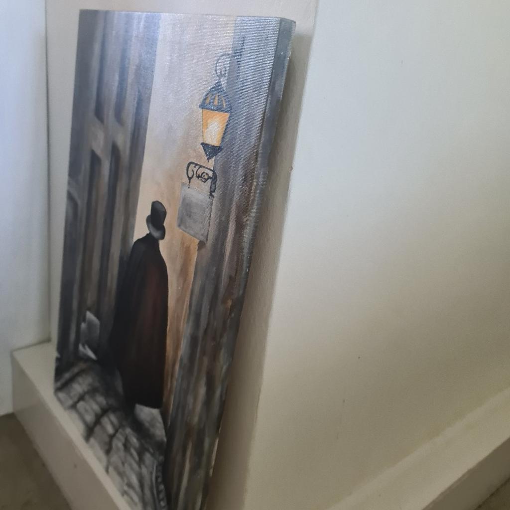A very nice painting on canvas in acrylic of a gentleman walking the streets of London. I think this was painted with Jack the Ripper in mind judging from the painting itself. Painting has a signature, see photo. Around 60cm high, 30cm+ or thereabouts width.