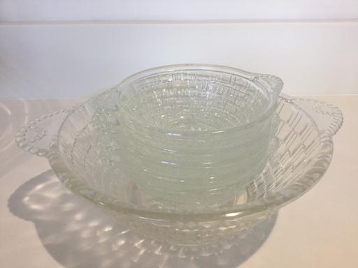 Buy & Sell Suffolk East Suffolk - Photos for Vintage Glass Dessert Bowls