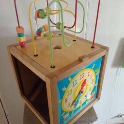 Bargain Young child's toy bundle
Activity block consisting of chalk board, clock, xylophone, numbers games, converts to abacus fitted to top (see photos)
Also...
Several wooden puzzles, animals, transport, objects and lots more
All complete, clean and in good condition
(See photos)
