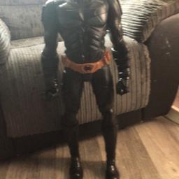 Giant Batman figure
Great condition
31 inches
Ony sellin as my son isn’t interested in Batman now