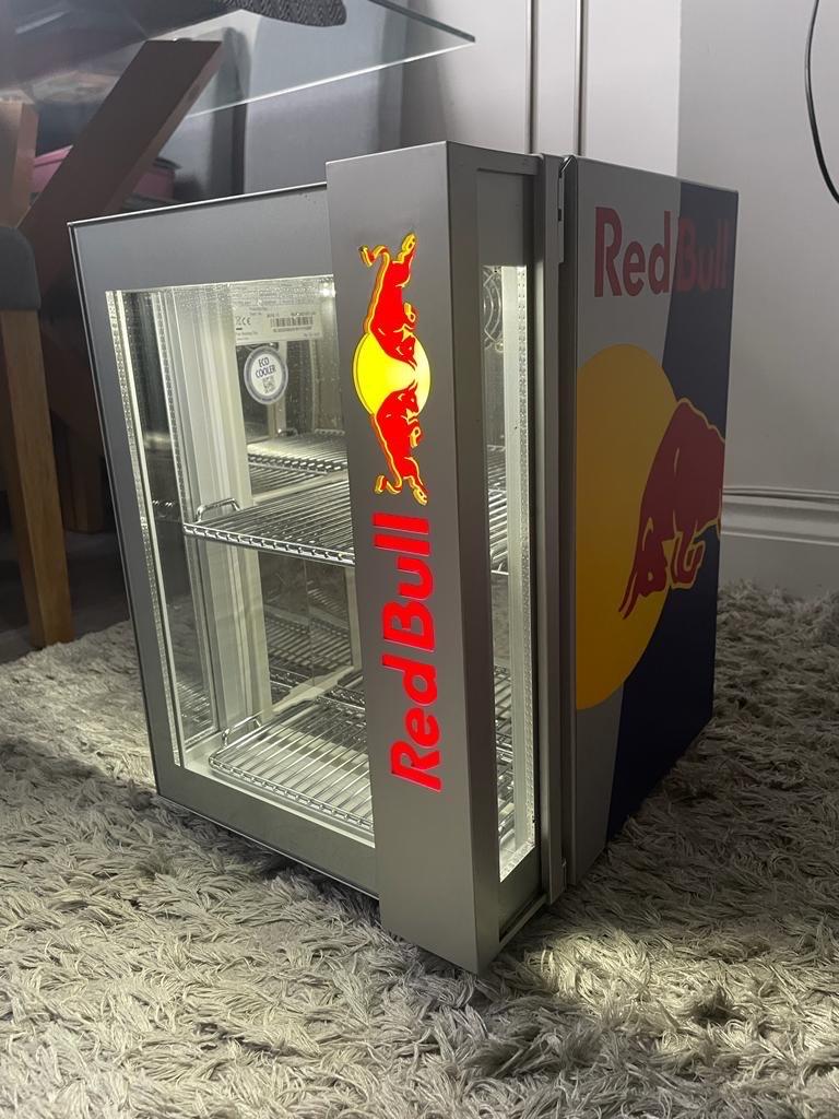RARE MINI REDBULL FRIDGE in SE18 London für 270,00 £ zum Verkauf ...