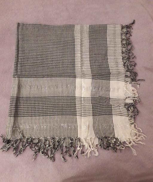 Buy & Sell West Midlands Solihull - Photos for Black and White Scarf