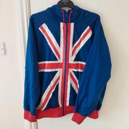 Nike Union Jack rare windbreaker jacket xl

won't sell to anyone with no reviews / less than 10 feedback so don't bothered with the scams here.