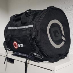 Verkaufe eine Motorrad Tasche QBAG Q-Bag Hecktasche 04 in schwarz mit 26l Stauraum. 

Tasche ist OVP u unbenutzt, mit Schildchen noch dran
NP bei Louis 95€

Privatverkauf
Abholung, Treffpunkt oder Versand möglich
PayPal vorhanden