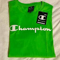 Jungen T-shirt von Champion Größe 176
neu mit Etikett, wurde nie getragen, Neupreis laut Etikett: 19,99€ 
Keine Rücknahme, keine Garantie