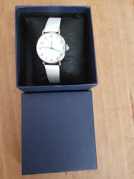 Buy & Sell Lancashire Blackpool - Photos for Watch in box NEW