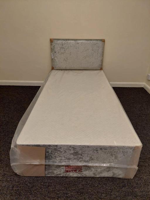 Buy & Sell Parkgate Rotherham - Photos for crushed velvet divan base and Headboard