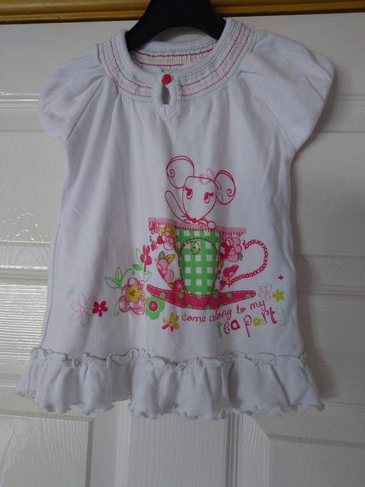 Buy & Sell Leicestershire Charnwood - Photos for Baby girls white top size 9-12 months