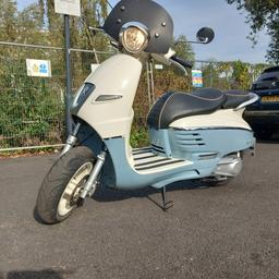 peugeot django 125cc
moped/scooter

ULEZ compliant

MOT- no advisearys

New battery

New mirrors

Comes with 2 keys 

low mileage only 6700km