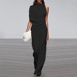 Eleganter Jumpsuit in der Farbe schwarz. Casual oder als Abendbekleidung zu tragen und kombinierbar.
Original und neu verpackt noch mit Preisetikett!