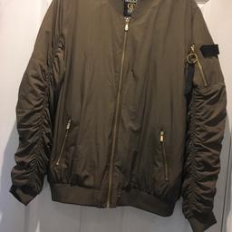Brown Glorious Gangster Bomber Jacker XXL. Excellent condition.
Warm jacket great for winter. Never worn