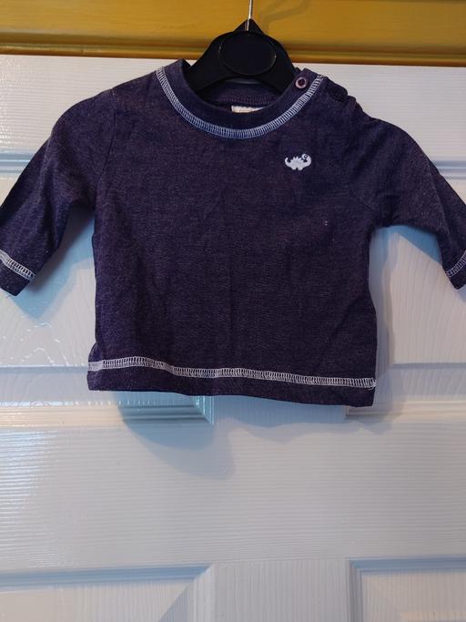 Buy & Sell Leicestershire Charnwood - Photos for Baby boys navy top size up to 1 month